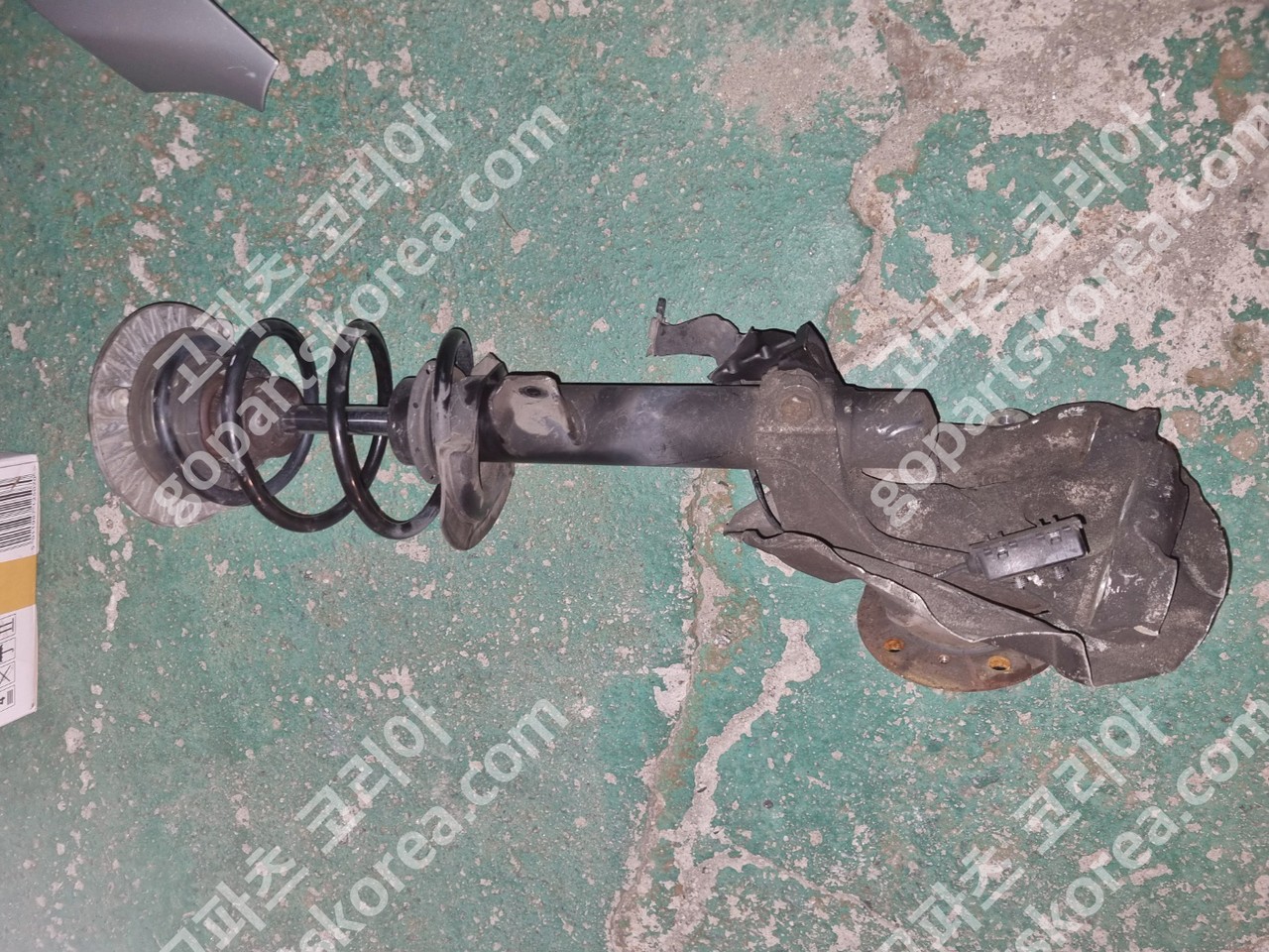 BMW 3시리즈 F30 전기 하체 조수석 앞쇼버+너클 사진 2