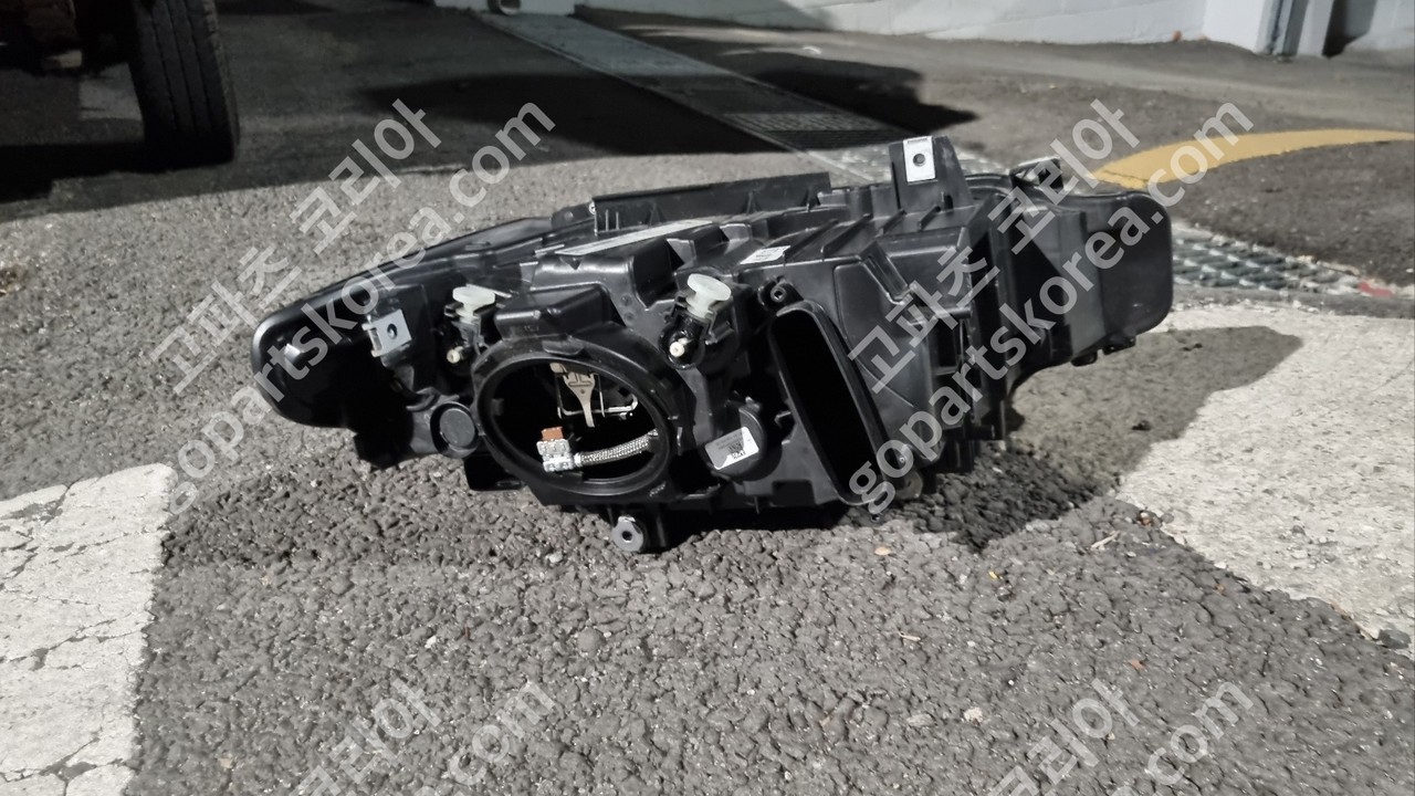 BMW 3시리즈 F30 전기 헤드라이트 운전석 중고