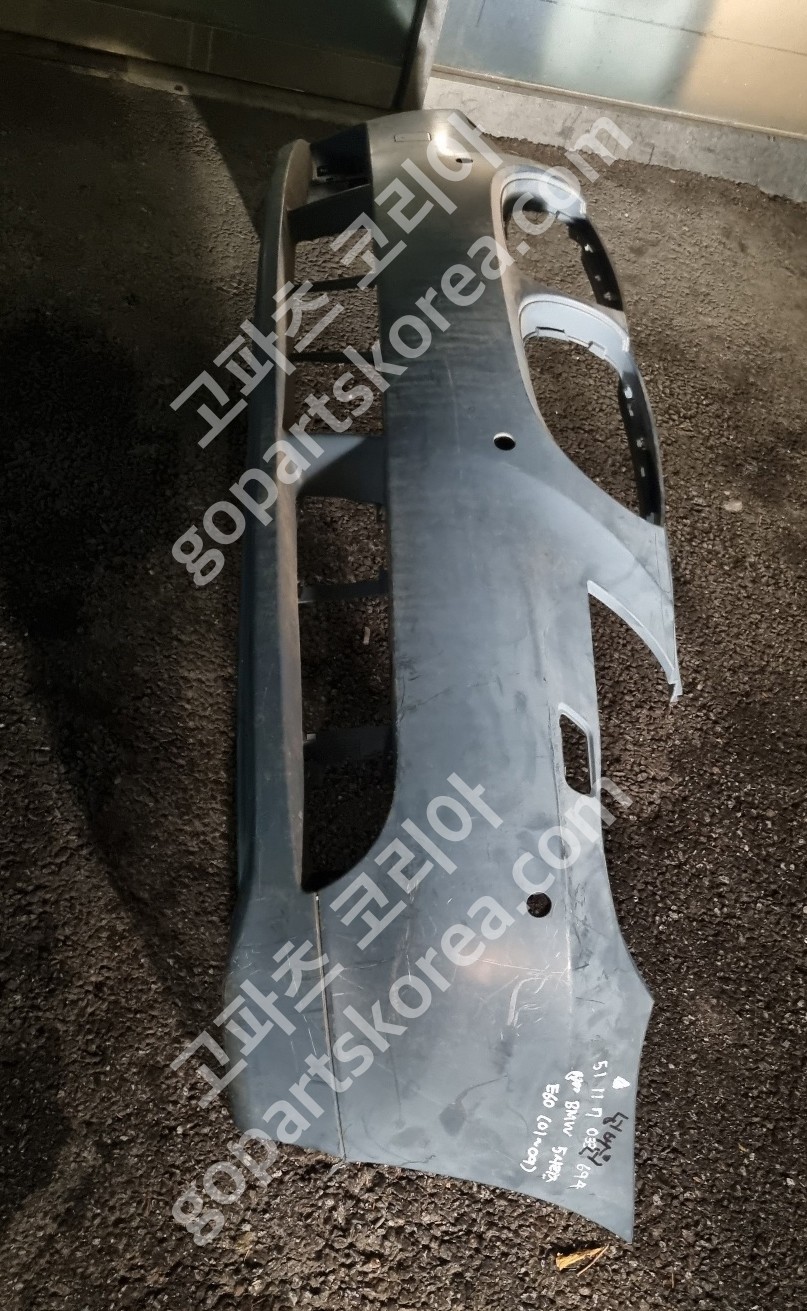 BMW 5시리즈 E60 전기 앞범퍼 중고
