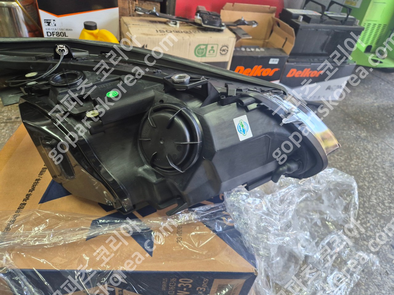 BMW 5시리즈 E60 전기 헤드라이트 운전석 제논 에프터신품 사진 2