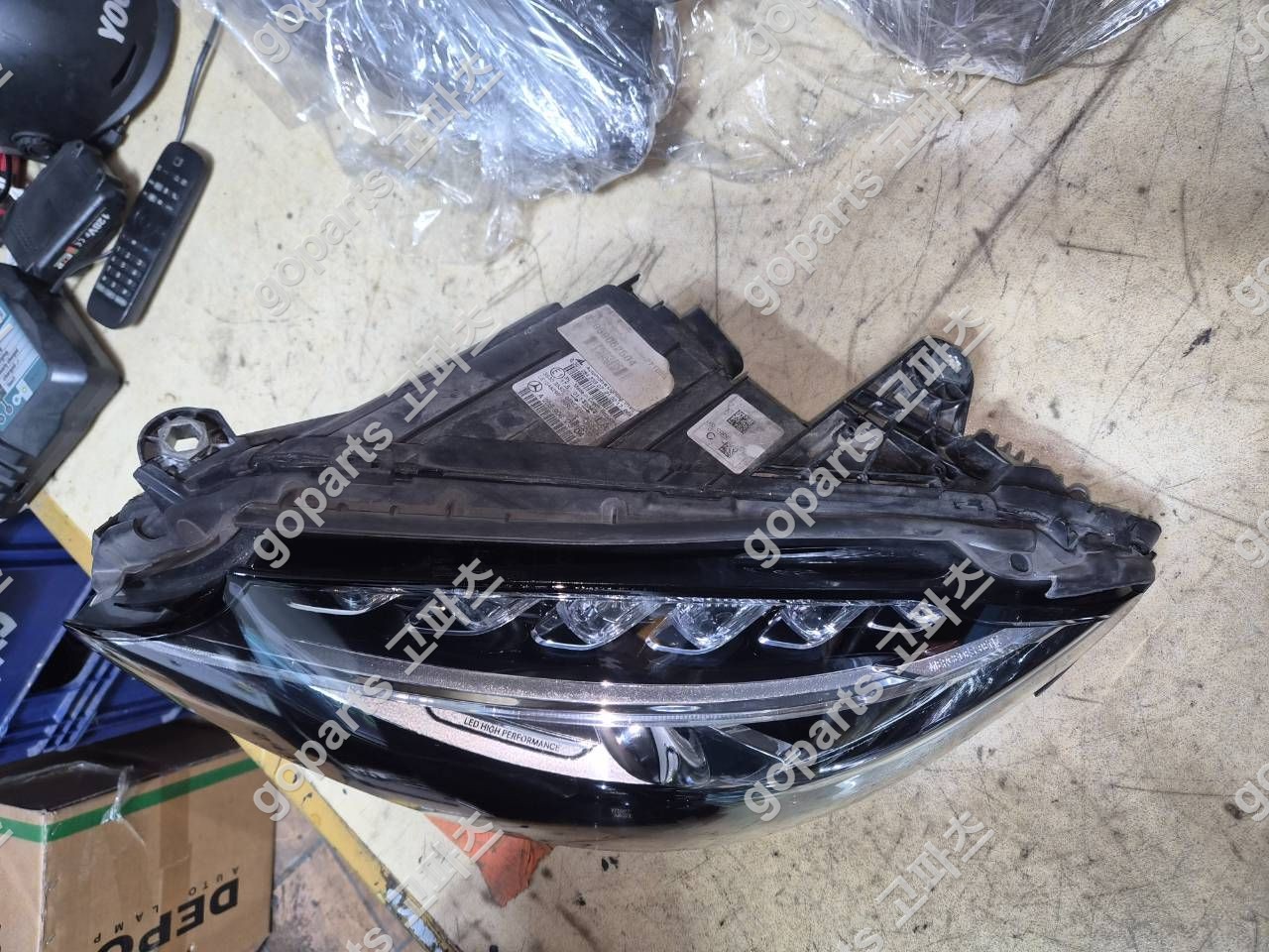 벤츠 W205 C클래스 운전석 헤드라이트 A2059062504 상세사진 3