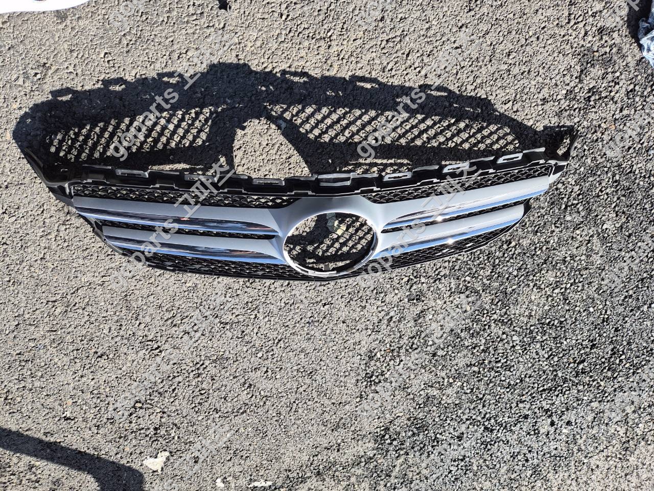 벤츠 W205 C클래스 전면그릴 베이스 아방가르드 타입 상세사진 2