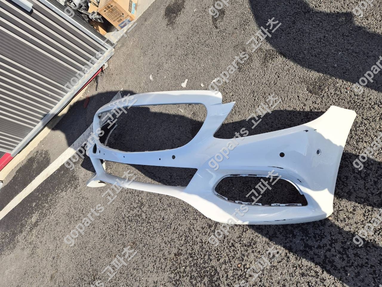 벤츠 W205 C클래스 전범퍼 (아방가르드 타입) 상세사진 3