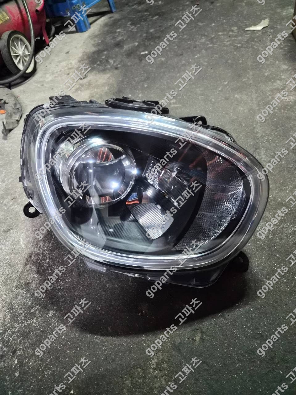 미니 컨트리맨 F60 조수석 헤드라이트 중고 교체 납품 후기: 완벽 수리를 위한 선택!