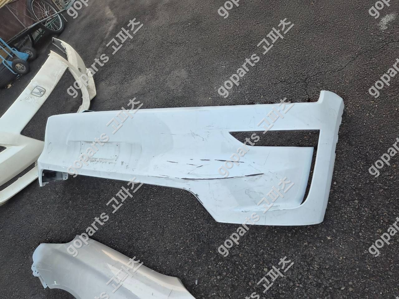 테슬라 모델 Y 2세대 쥬니퍼 전범퍼 상세사진 2