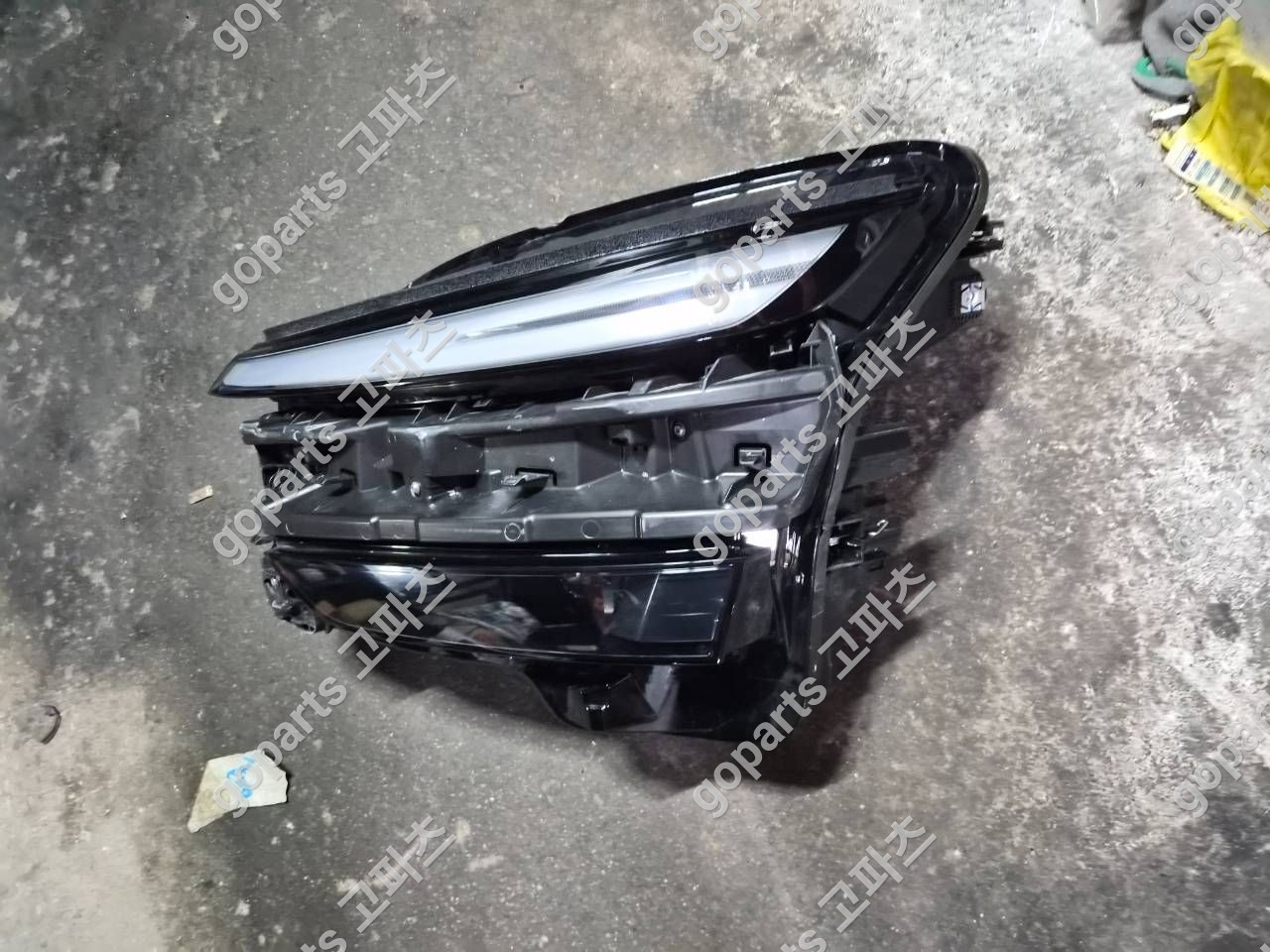 테슬라 모델 Y 쥬니퍼 헤드라이트 운전석 교체 후기: 2025년식 완벽 수리!