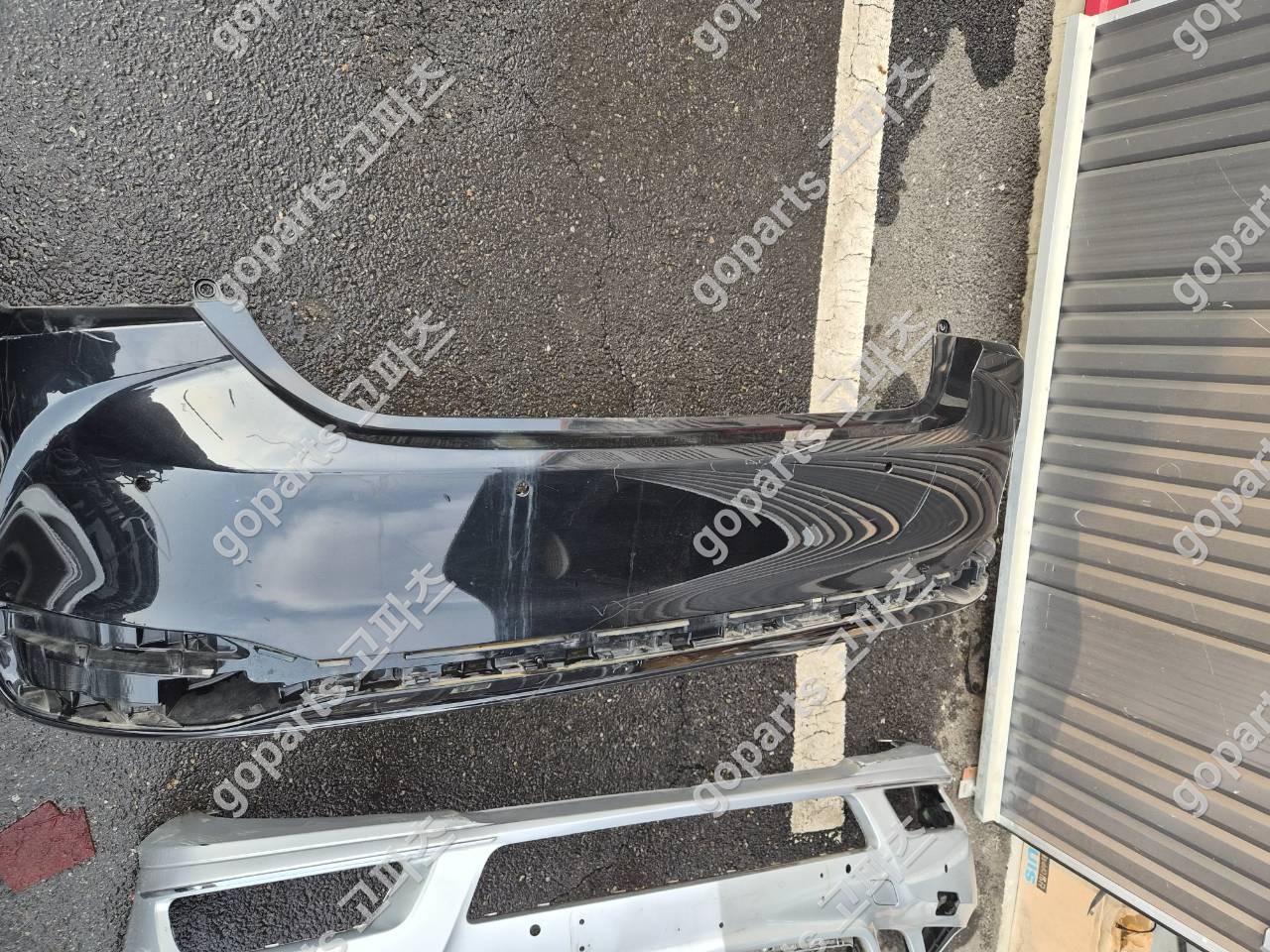 렉서스 ES 후범퍼 중고 교체 후기 – 완벽한 수리를 위한 선택