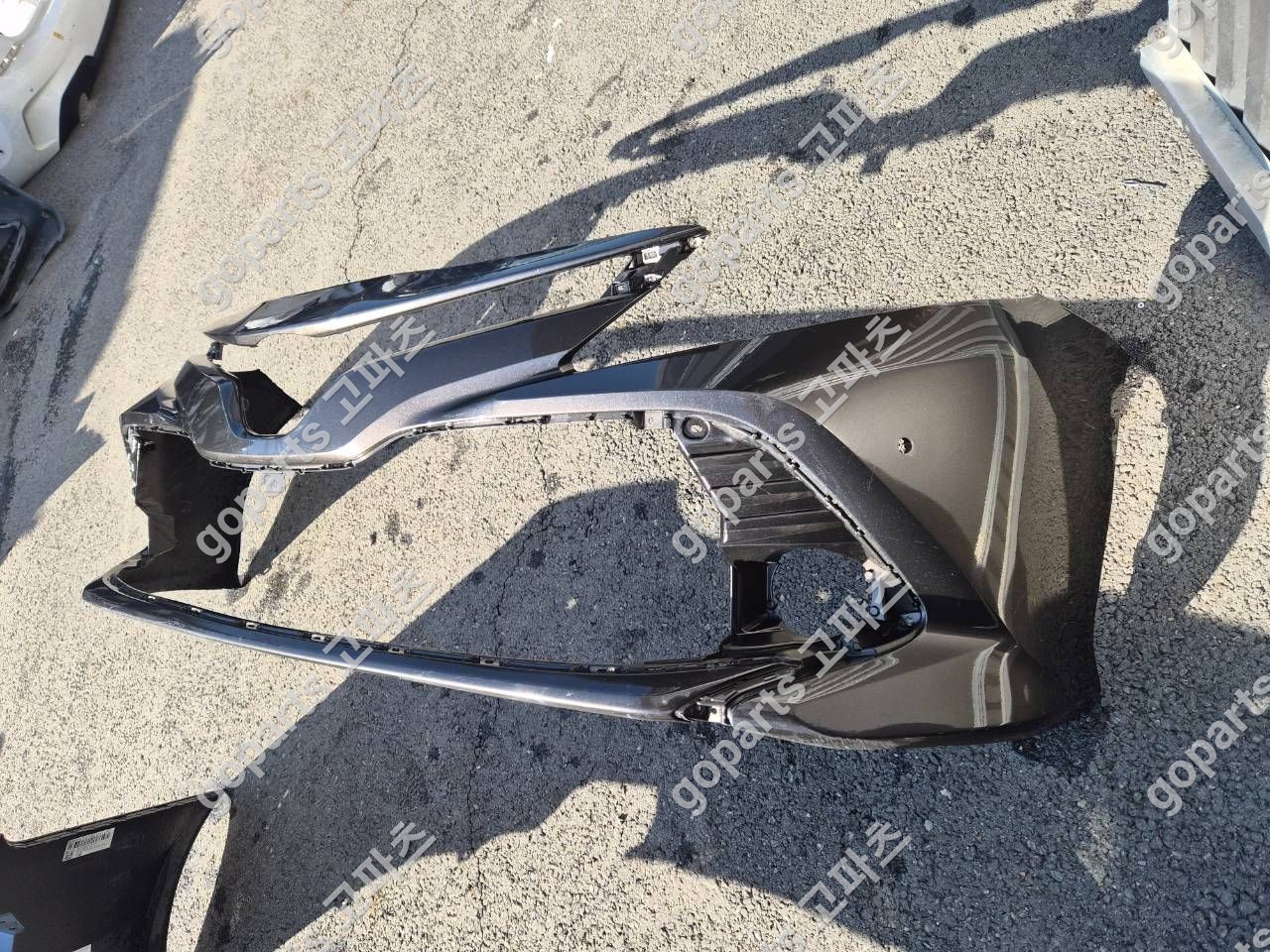 도요타 캠리 8세대 전반기 전범퍼 상세사진 2