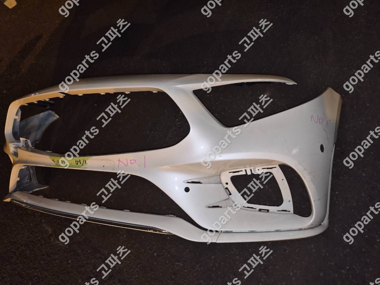 벤츠 CLS클래스 W257 AMG라인 전범퍼 상세사진 2