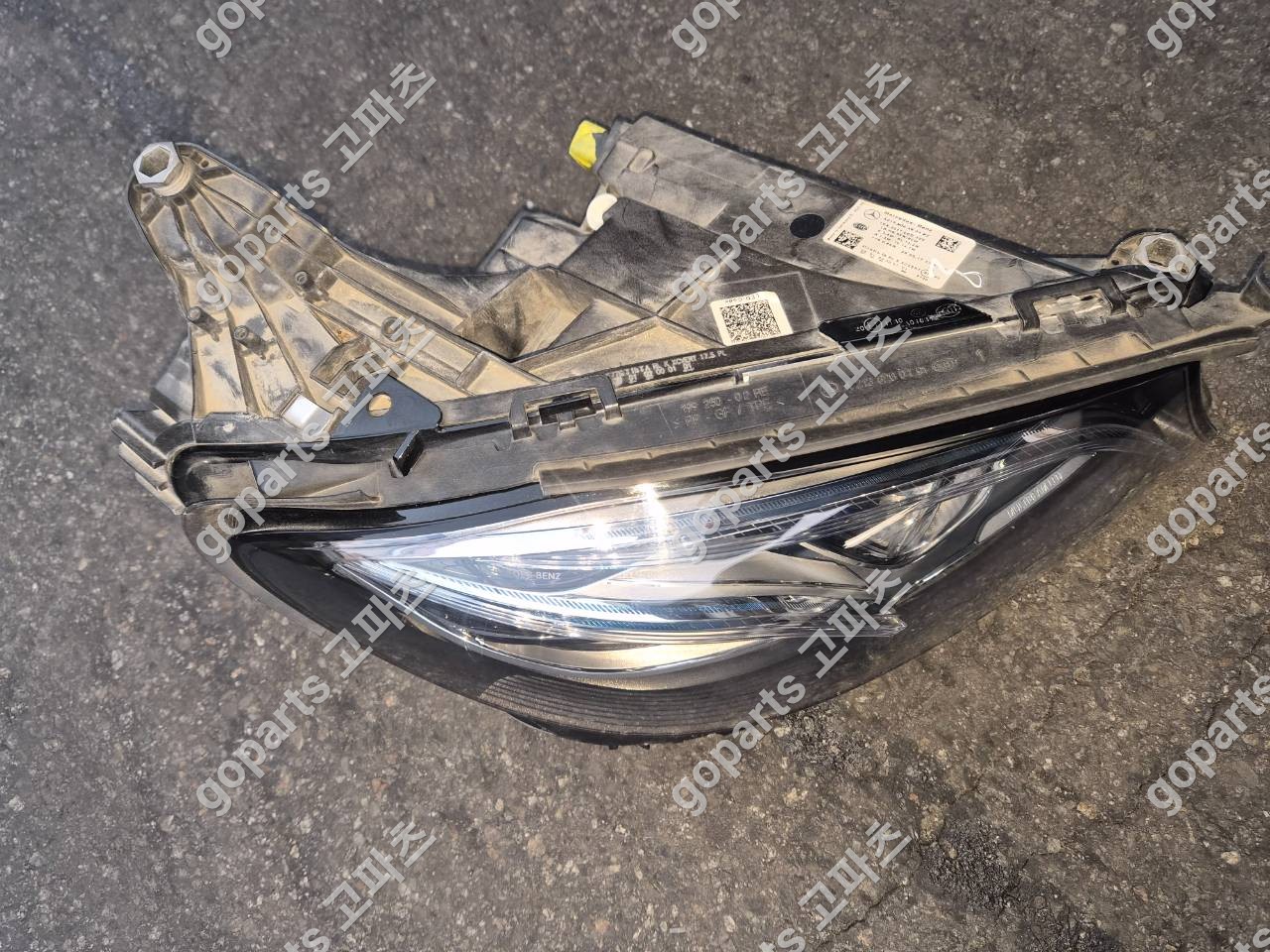 벤츠 W213 E클래스 조수석 헤드라이트 A2139064804kz 상세사진 3