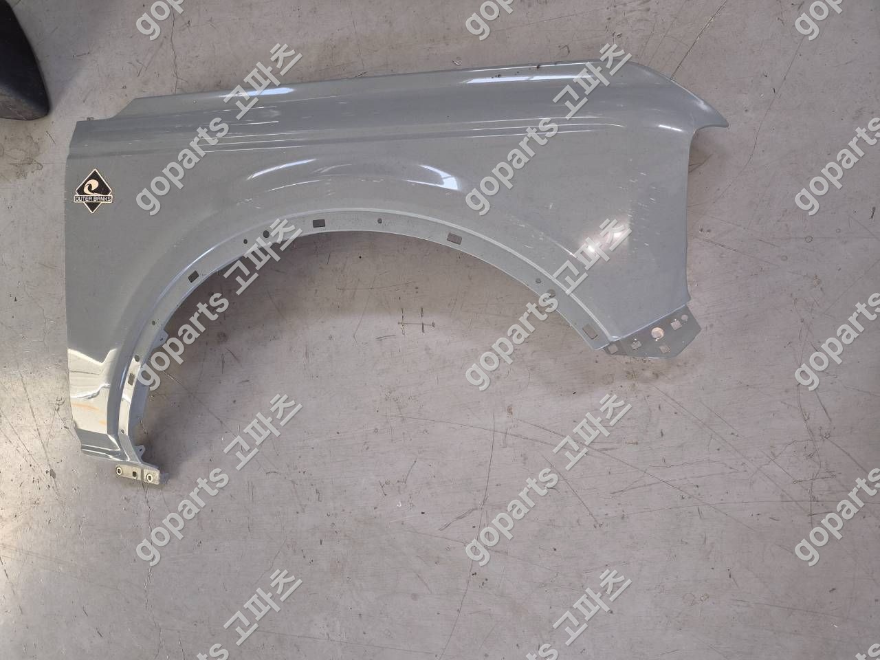 포드 브롱코 조수석 전휀더 교체 후기: 완벽 수리를 위한 선택