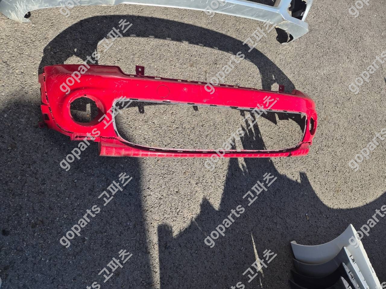 미니 쿠퍼 R56 전범퍼 교체 후기: 완벽 수리를 위한 선택