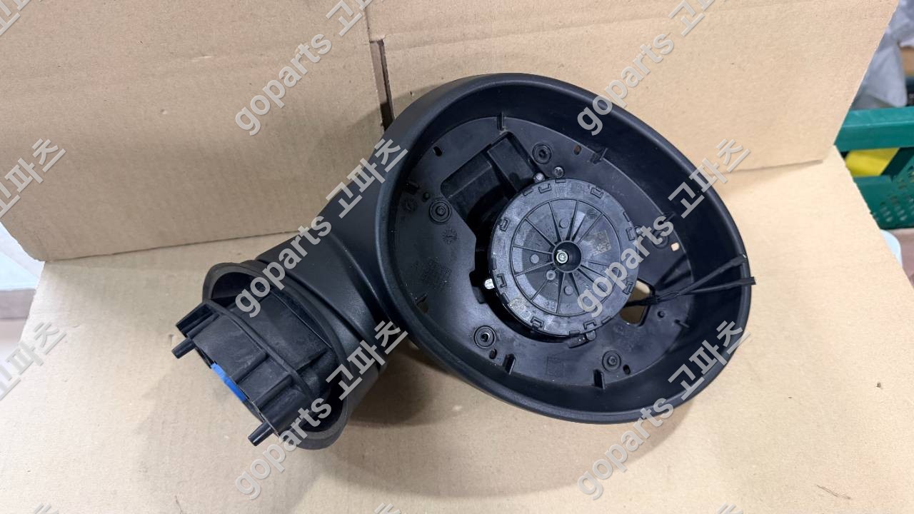 미니 쿠퍼 F55/F56/F57 조수석 사이드미러 프레임 하우징 상세사진 2