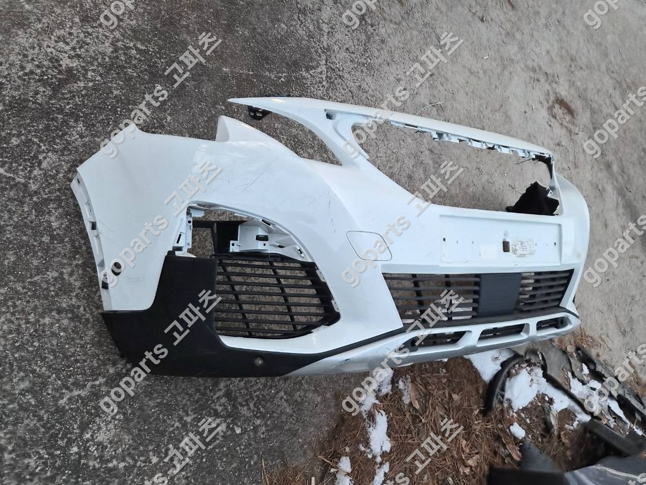 푸조 3008 전범퍼 상세사진 2