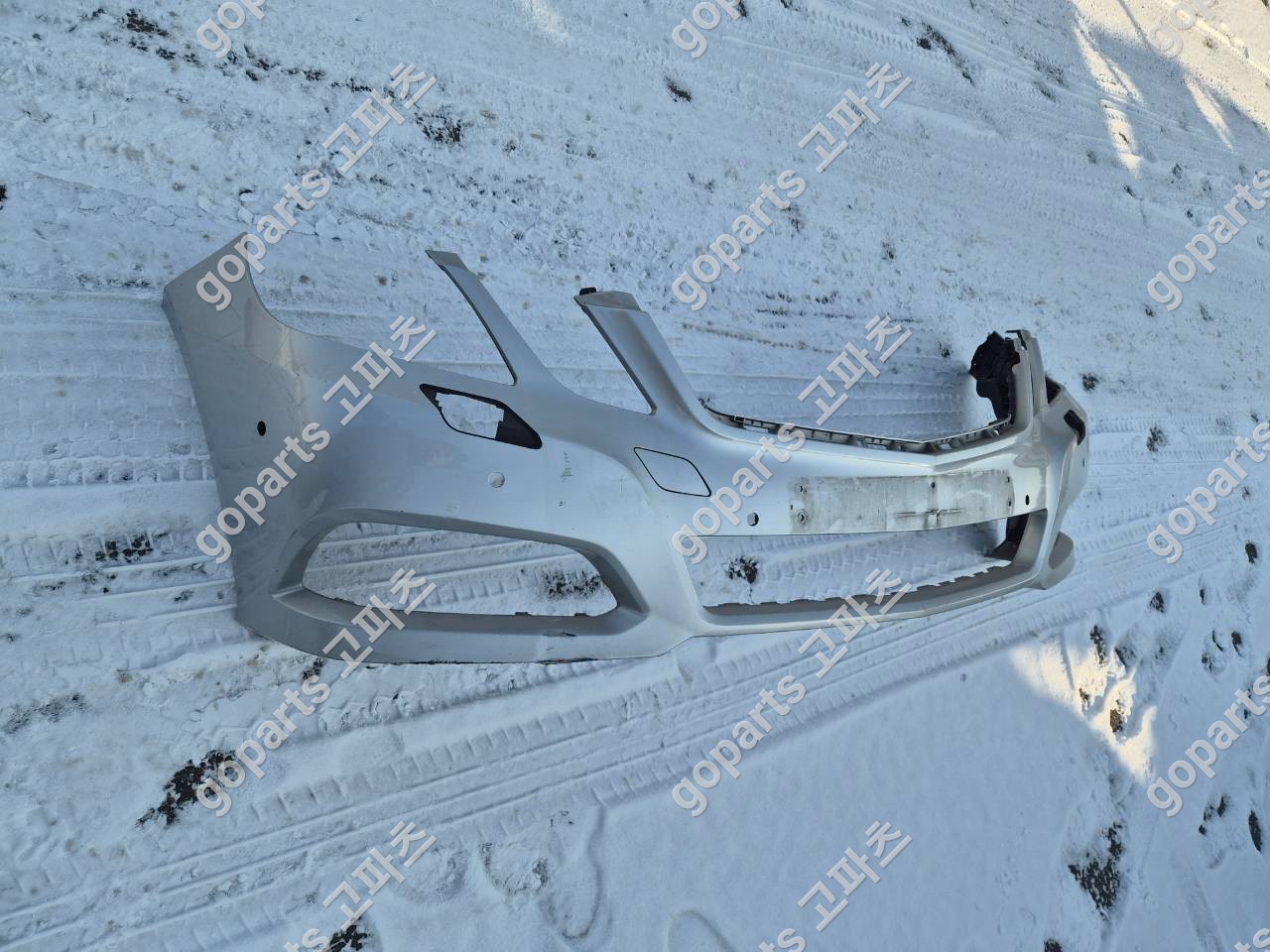 벤츠 W212 E클래스 아방가르드 전범퍼 상세사진 3