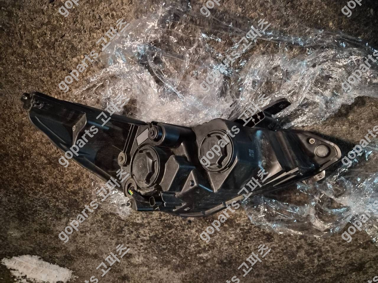 쉐보레 스파크 4세대 후반기 운전석 헤드라이트 상세사진 3