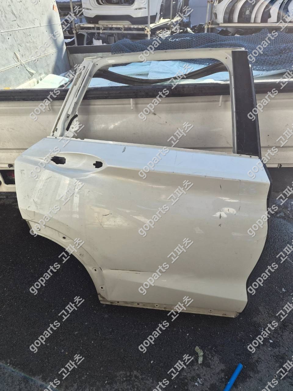 인피니티 QX50 조수석 뒷문짝 교체 후기: 완벽 수리를 위한 선택