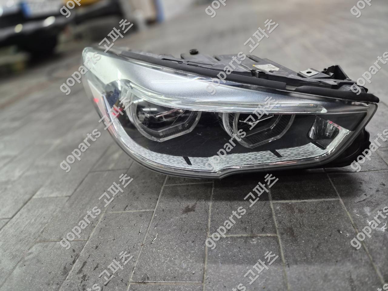BMW 5GT F07 조수석 어댑티브 LED 헤드라이트 중고 교체 납품 후기