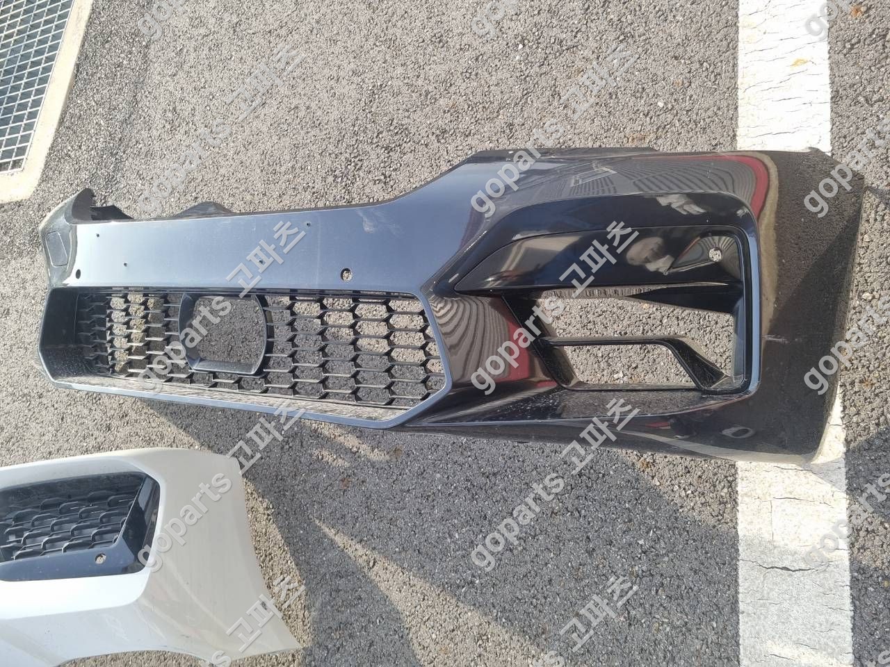 BMW 5시리즈 G30 M5룩 전범퍼 (에어덕트 타입) 상세사진 3