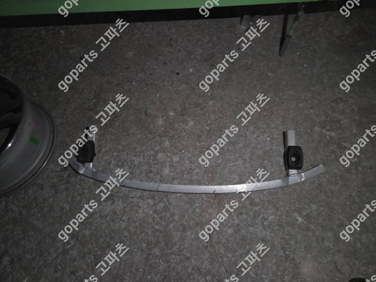 BMW 7시리즈 G11/G12 전레일 교체 수리 후기: 완벽한 하단 지지, 고파츠 납품