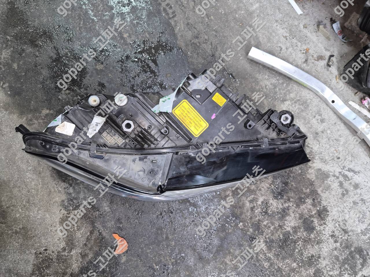 BMW X5 G05 조수석 헤드라이트 레이저 타입 5a27998-01 상세사진 4