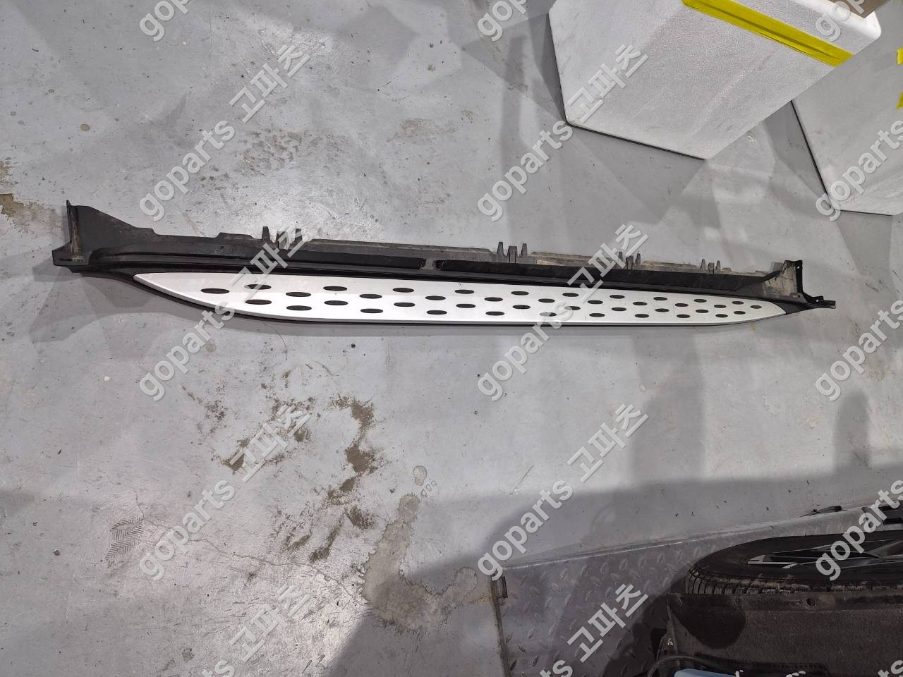 벤츠 GLC C253 쿠페 조수석 사이드스테프 교체 후기: 완벽 수리를 위한 선택