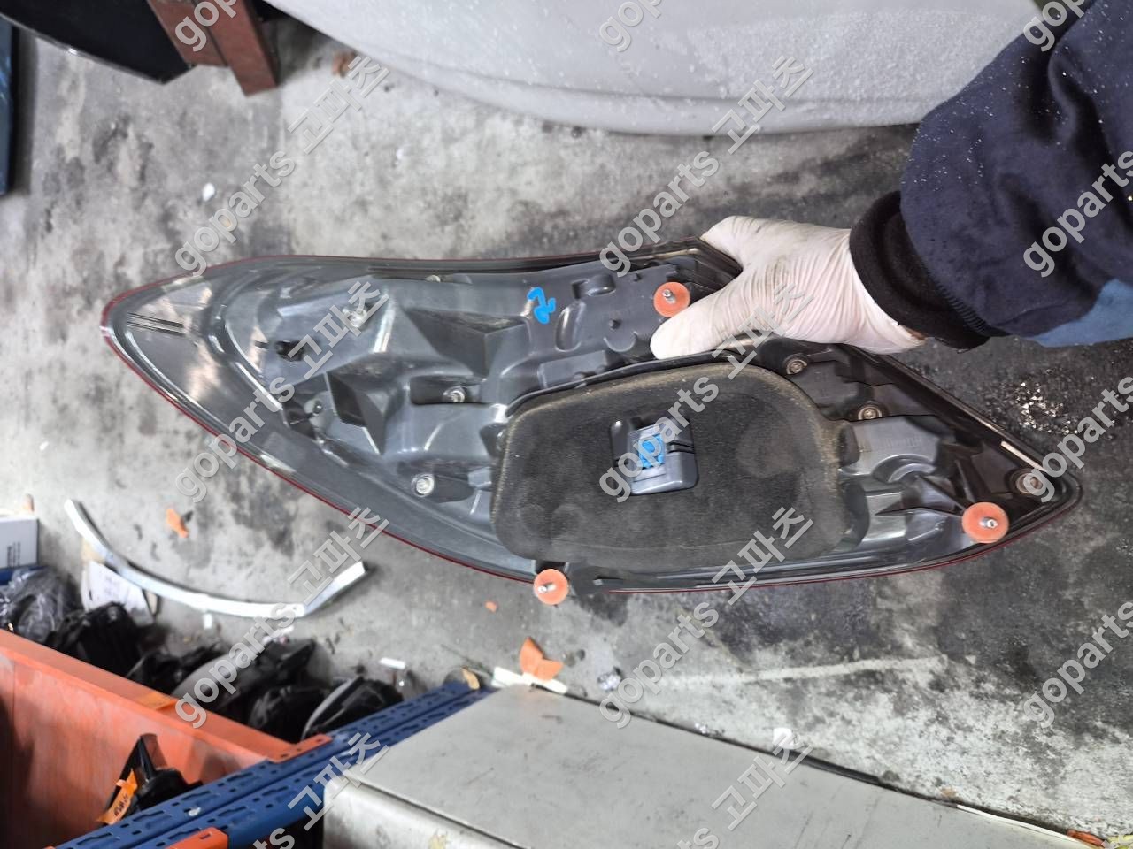 벤츠 W213 E클래스 조수석 후미등 A2139067800 상세사진 3