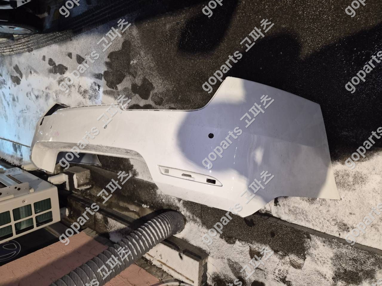 BMW 5시리즈 F10 후범퍼 상세사진 2