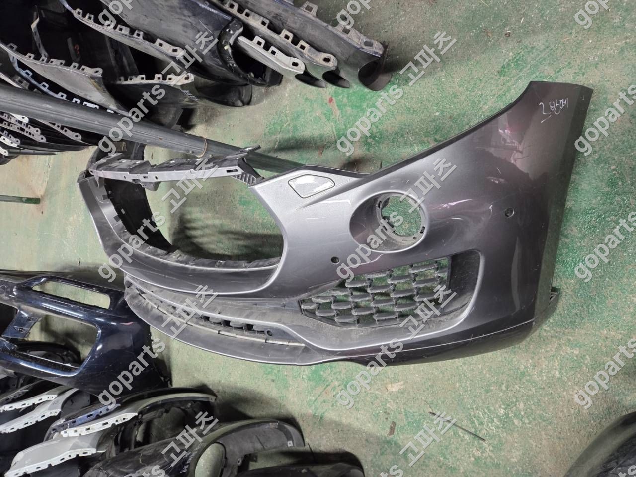 마세라티 르반테 M161 전범퍼 상세사진 2