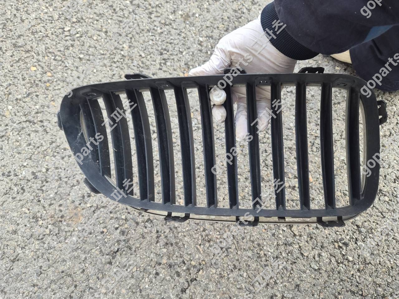 BMW F10 5시리즈 전면그릴 상세사진 2