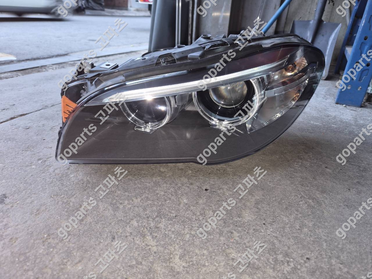 BMW 5시리즈 F10 운전석 헤드라이트 교체 후기: 제논램프 완벽 수리!