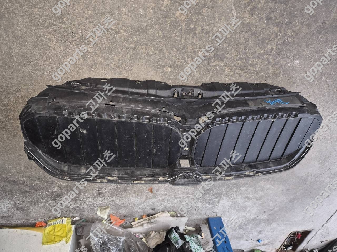 BMW G30 5시리즈 라디에이터그릴베이스 에어덕트모터 에어플랩판넬 상세사진 3