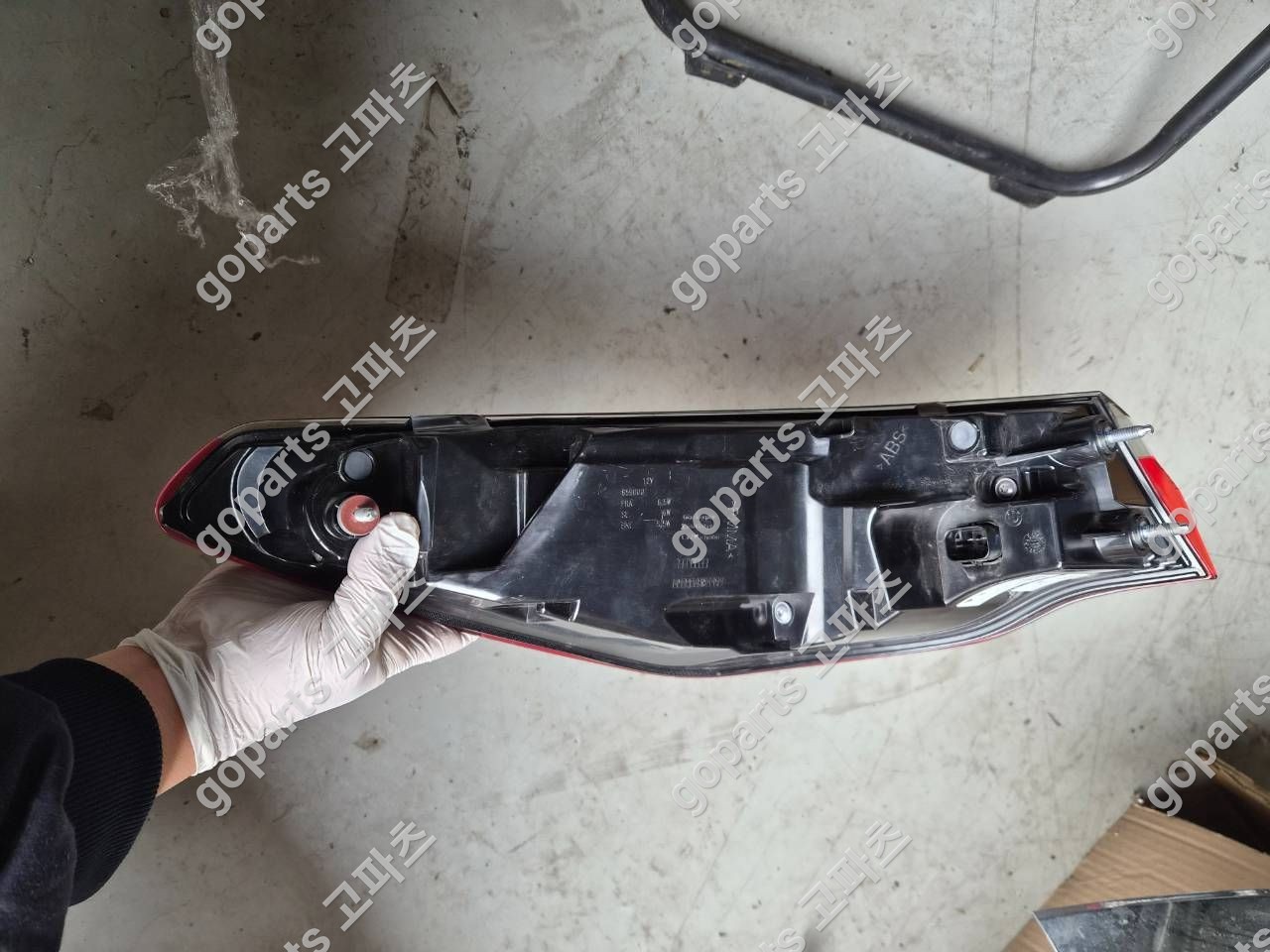 BMW 4시리즈 G22 조수석 후미등 6321-7477604 상세사진 3