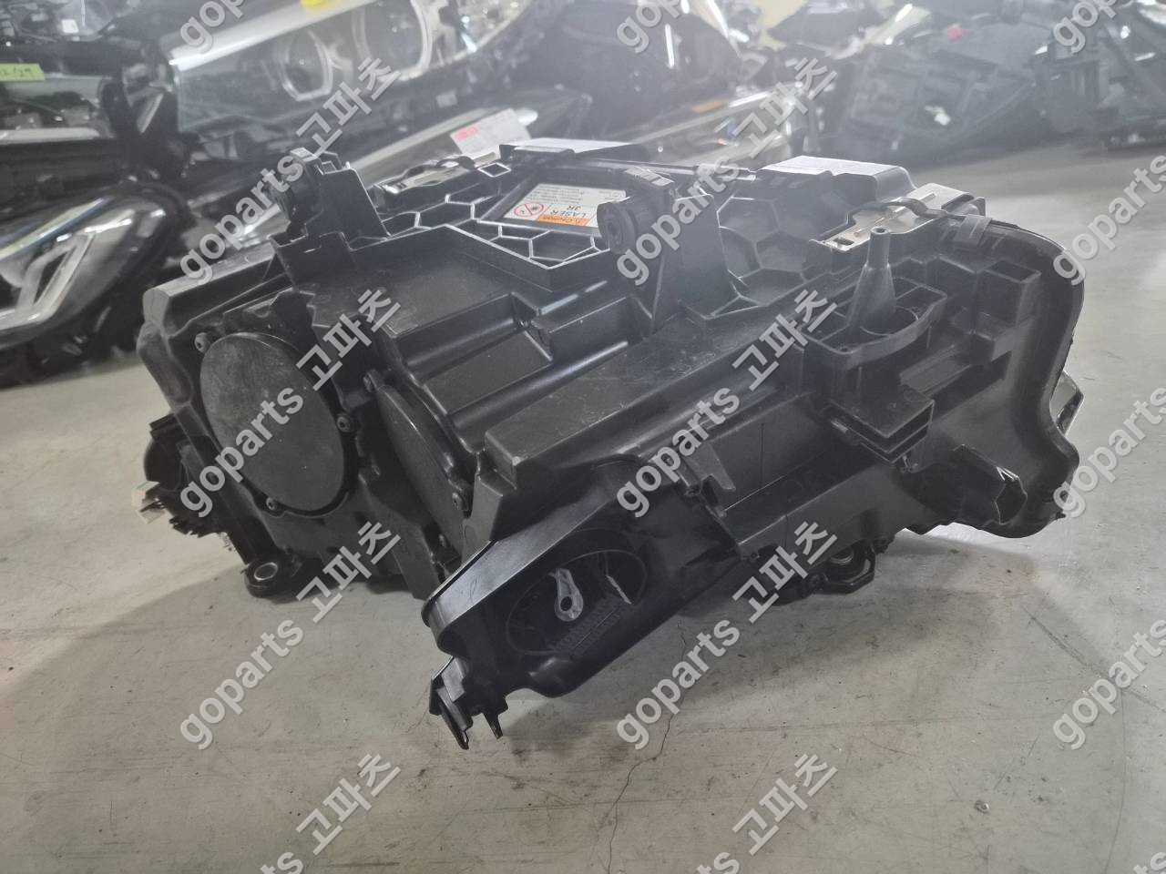 BMW X3/X4 G01/G02 조수석 레이저 헤드라이트 5a29218-07 상세사진 5