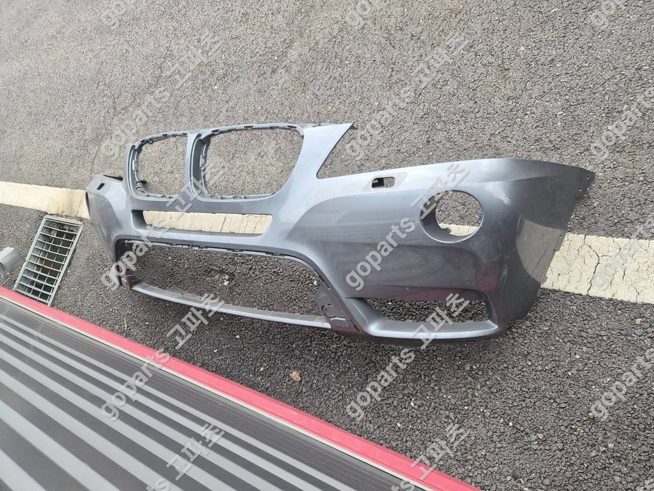 BMW X3 F25 전기형 전범퍼 상세사진 3