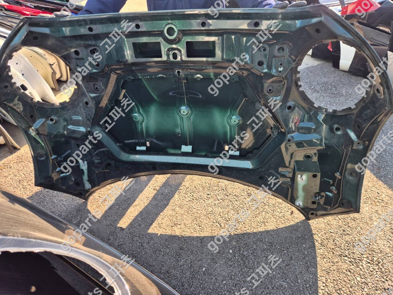 미니 쿠퍼 쿠페 F56 본넷 상세사진 2