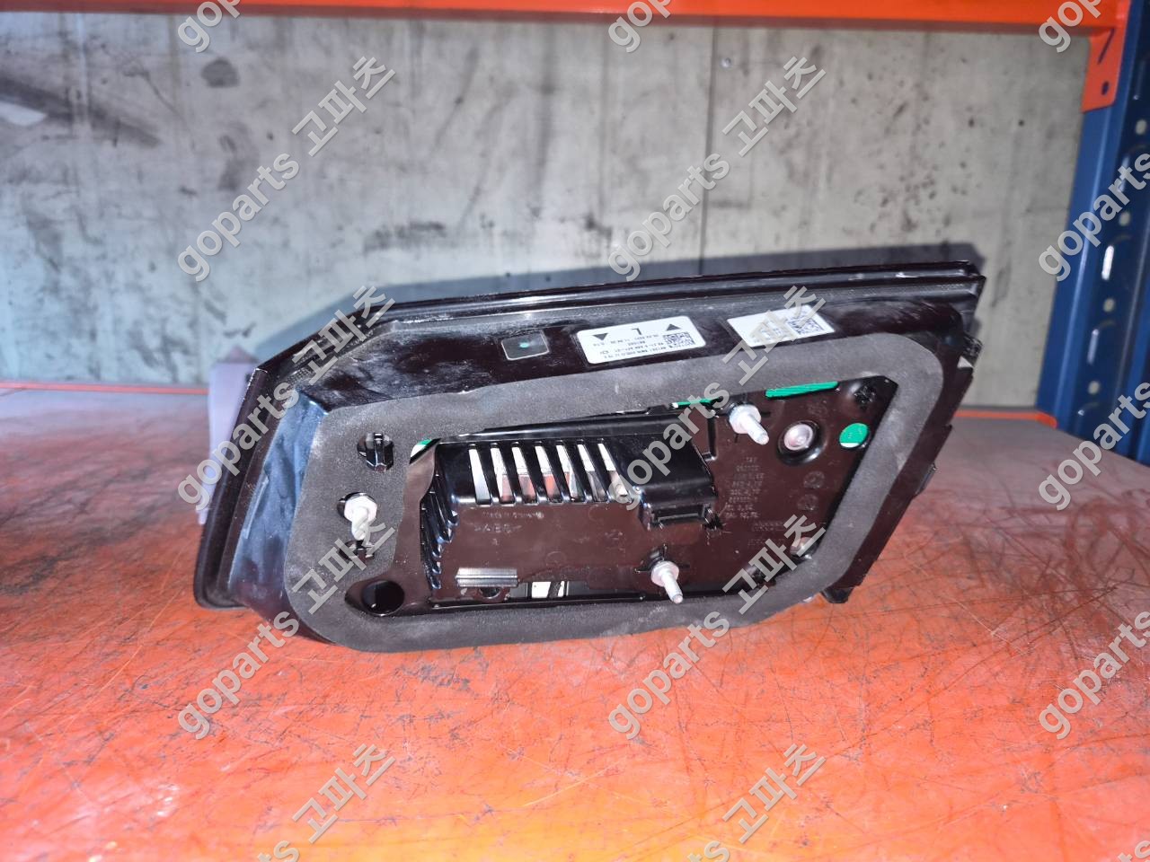 BMW 5시리즈 G30 운전석 후미등 6321-5a38af1-01/02 상세사진 3