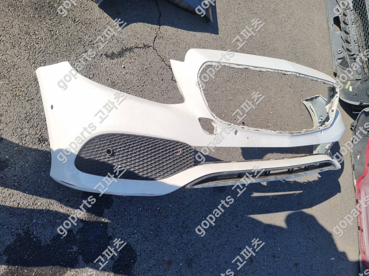 벤츠 W213 E클래스 아방가르드 전범퍼 상세사진 3