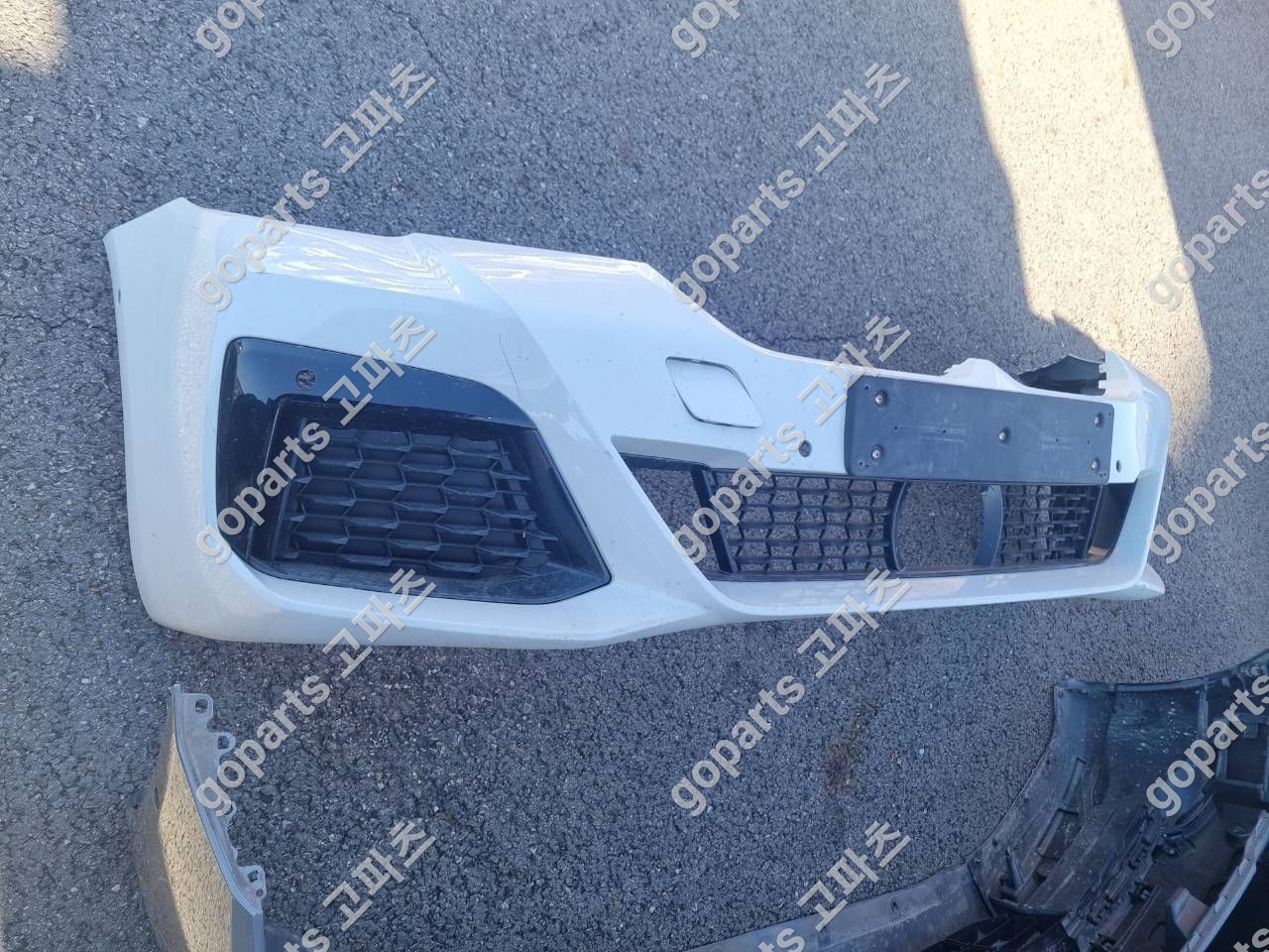 BMW 5시리즈 G30 M팩 전범퍼 중고 교체 후기: 완벽 수리를 위한 선택