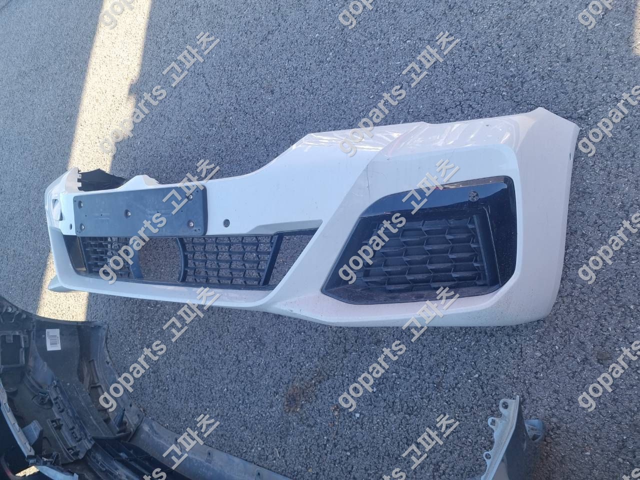 BMW 5시리즈 G30 M팩 전범퍼 상세사진 2