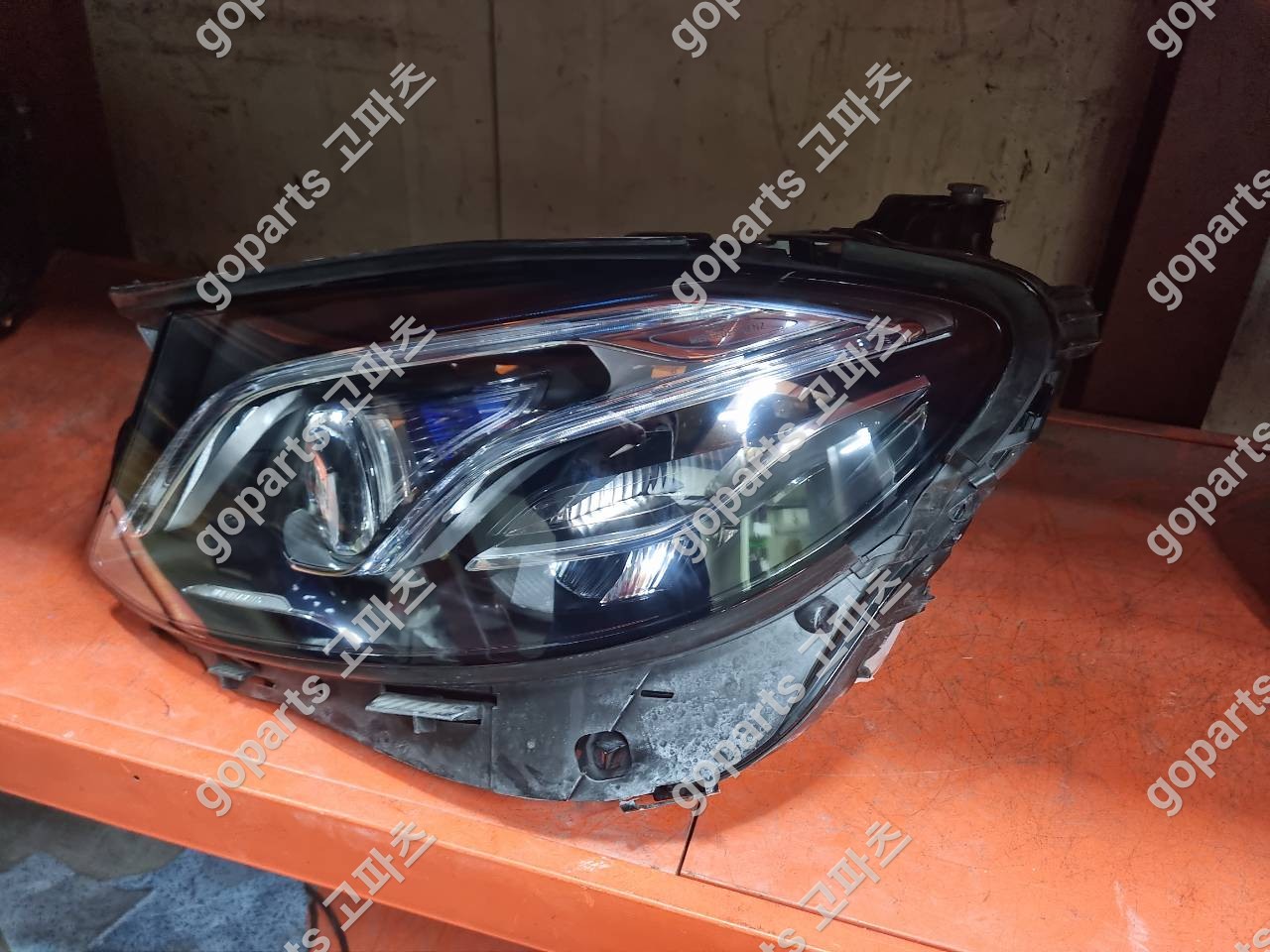 벤츠 W213 E클래스 운전석 헤드라이트 A2139066504kz A2139069504kz 상세사진 5