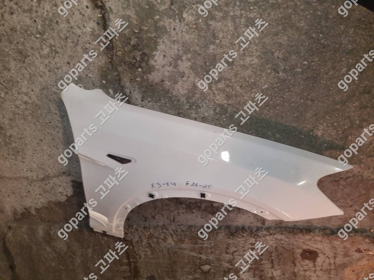 BMW X3 F25 조수석 전휀더 상세사진 2