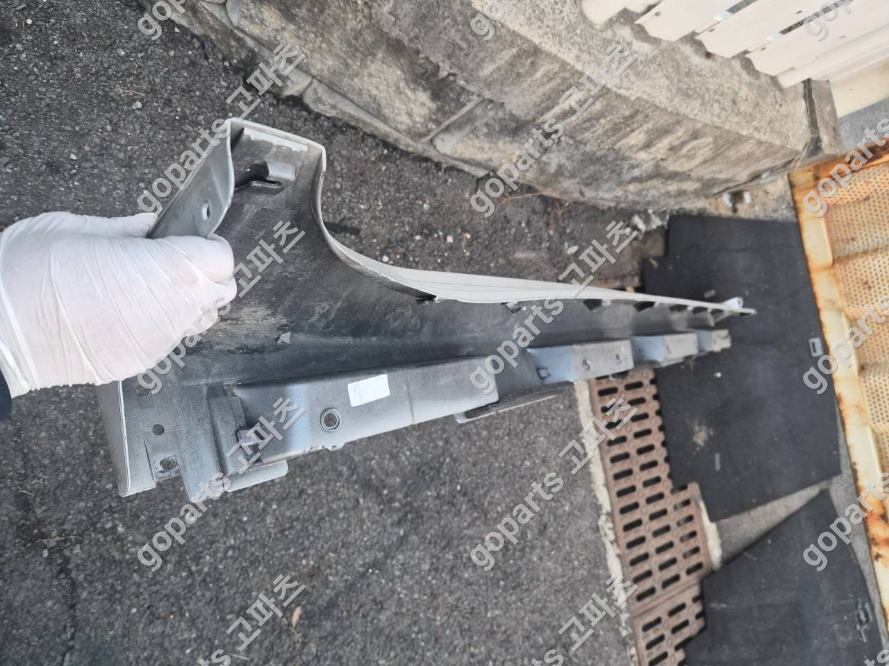 렉서스 ES 6세대 운전석 사이드스텝 상세사진 2