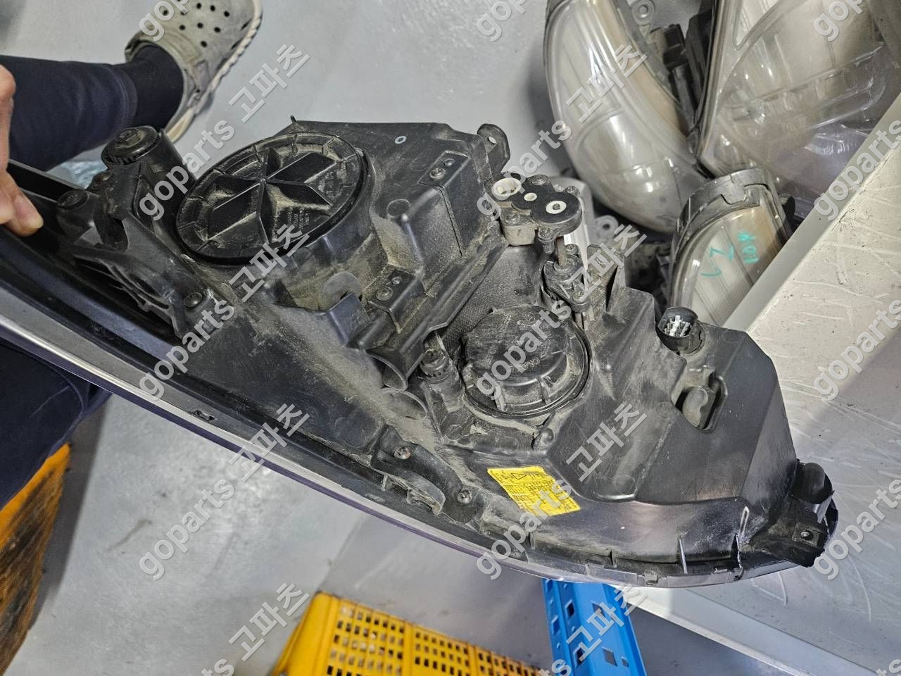 현대 에쿠스vi 조수석 헤드라이트 (2009-2012 전반기) 상세사진 2