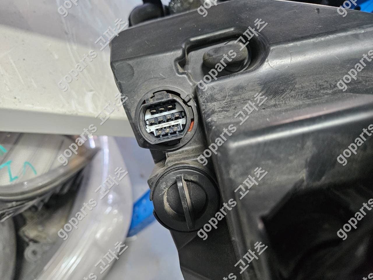 현대 에쿠스vi 조수석 헤드라이트 (2009-2012 전반기) 상세사진 3