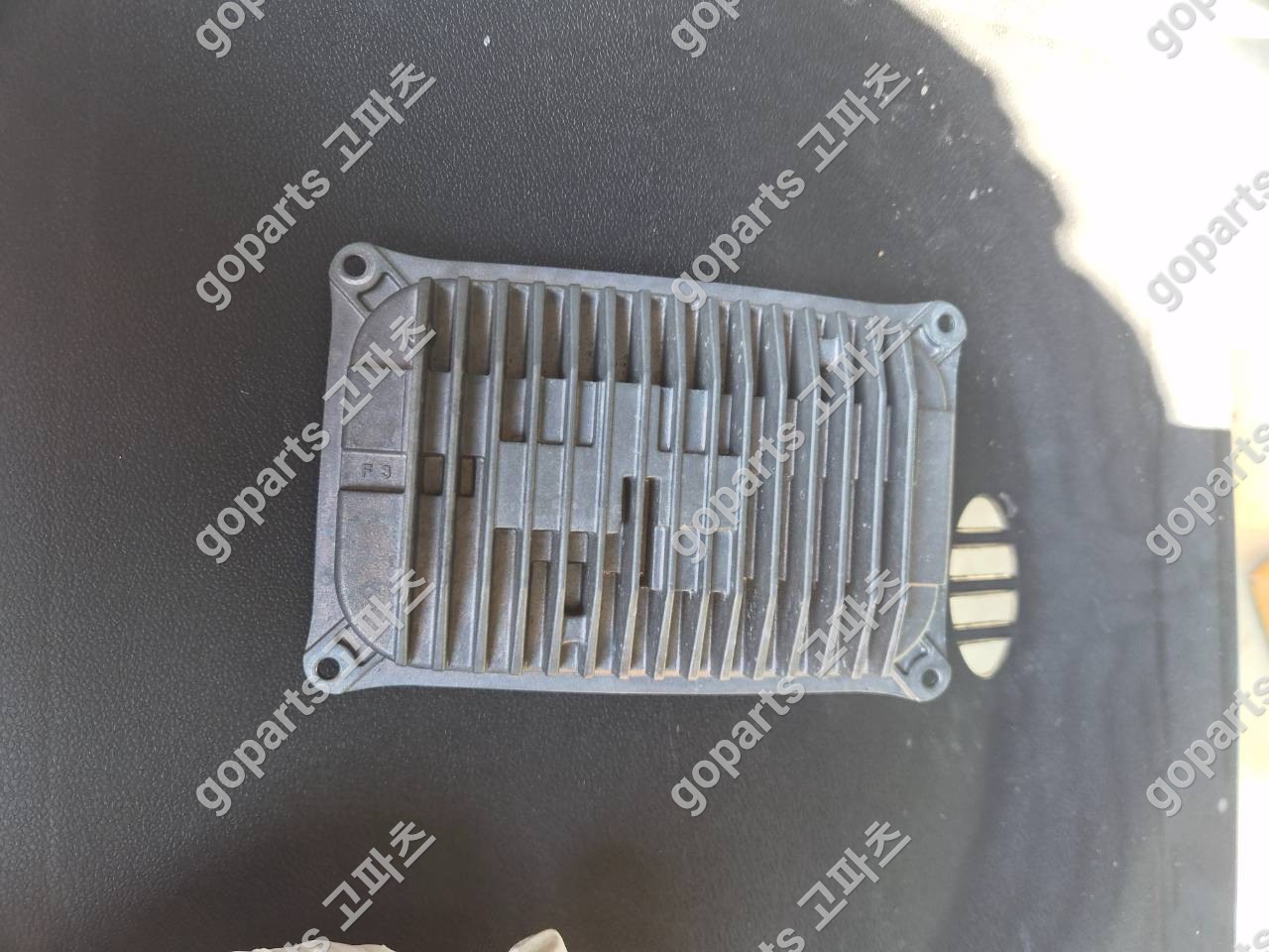 벤츠 W213 E클래스 헤드라이트 모듈 A2139005711 상세사진 2