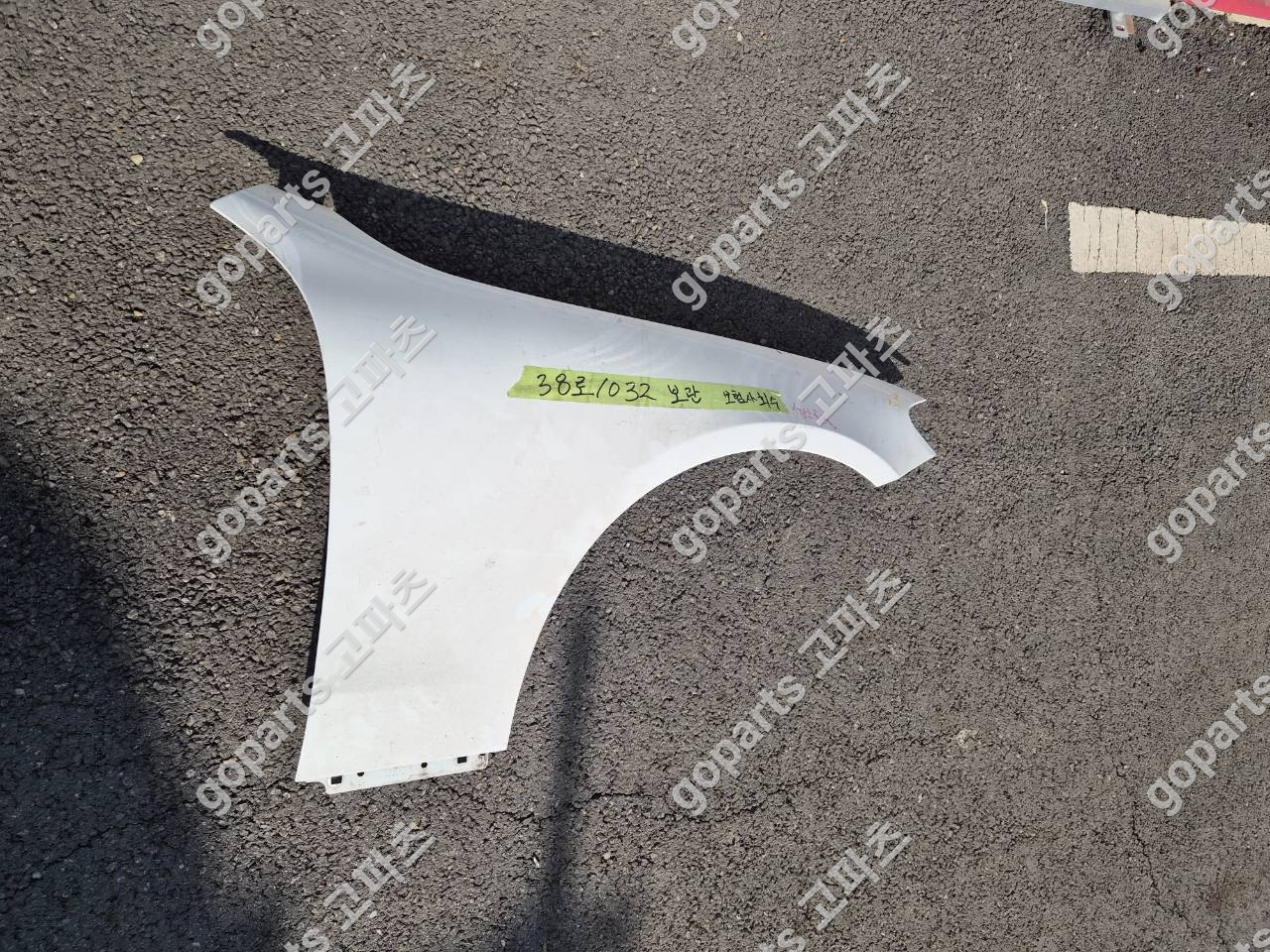 벤츠 W238 E클래스쿠페 조수석 전휀더 상세사진 3