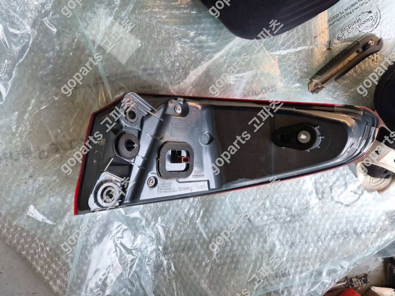 BMW 5시리즈 G30 운전석 후미등 6321-7376463 상세사진 4