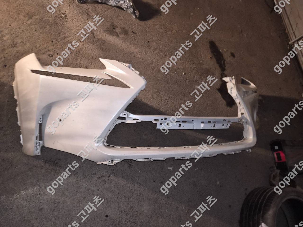 렉서스 Nx 전범퍼 중고 교체 후기: 완벽 수리를 위한 선택