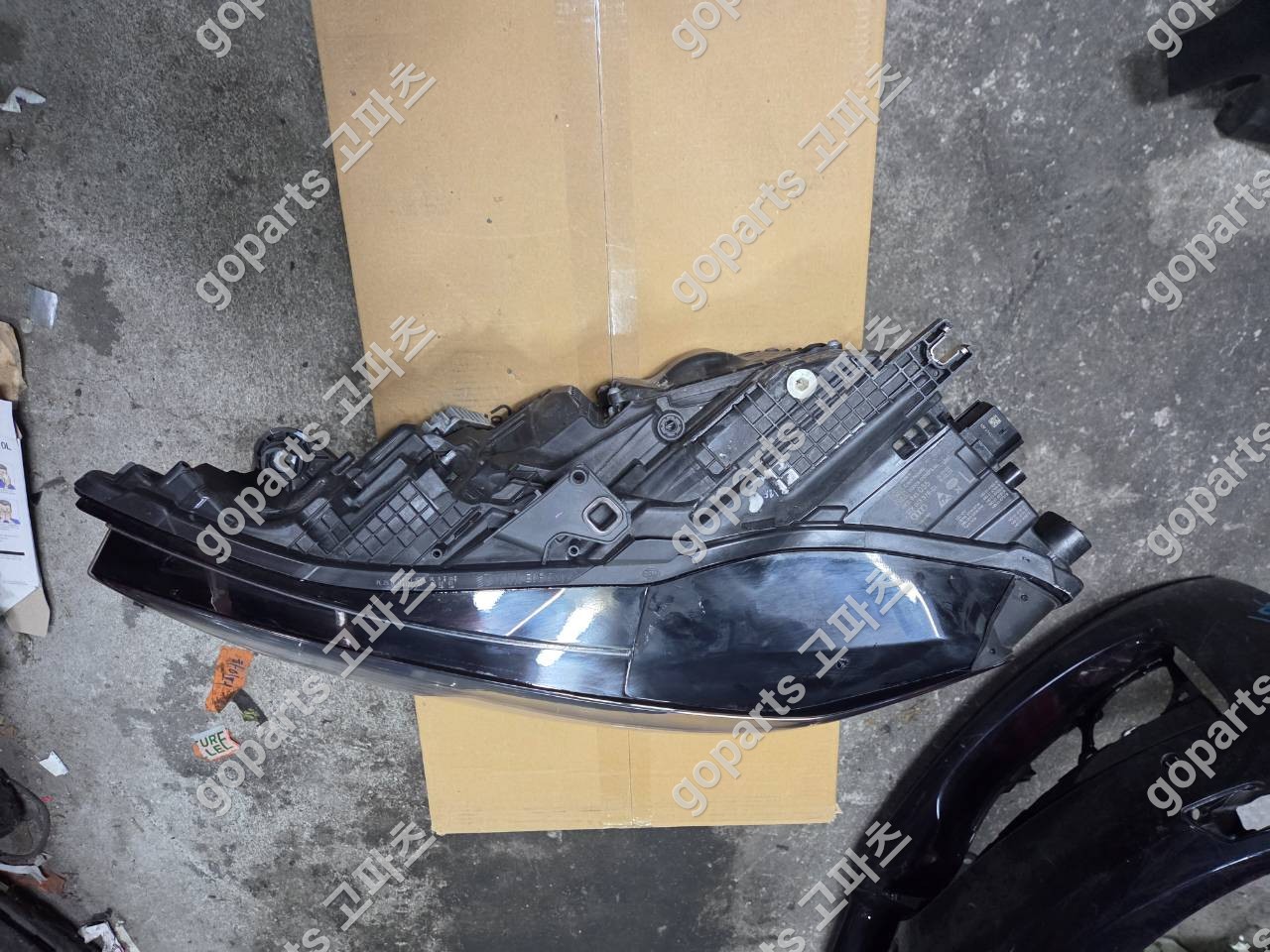 아우디 A6 C8 4K 운전석 매트릭스 헤드라이트 4k0941035 상세사진 5